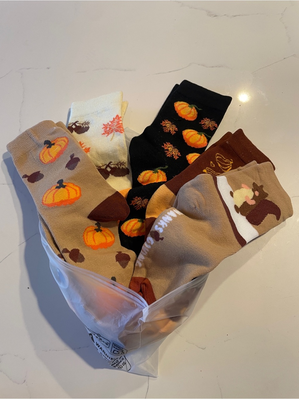 Autumn Pumpkin & Thanksgiving Crew Socks - Pack of 5 - Tan, Brown, Black, Cream - Picture 3 of 6